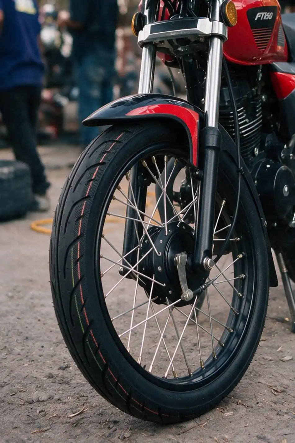 MAVERICK 2.75-17 TT